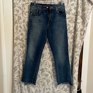 Mother Insider Crop Step Fray 28